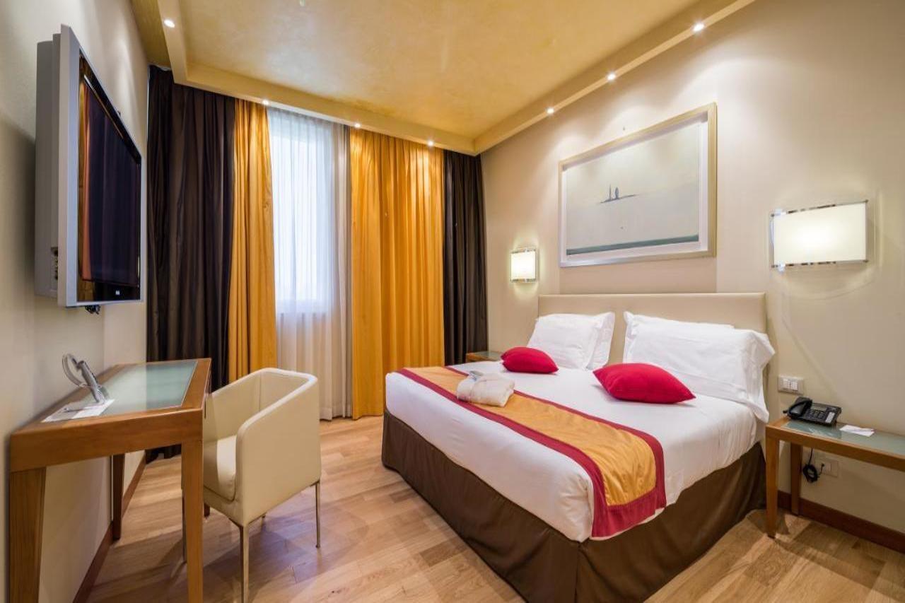 Hotel Crowne Plaza Padua Exterior foto