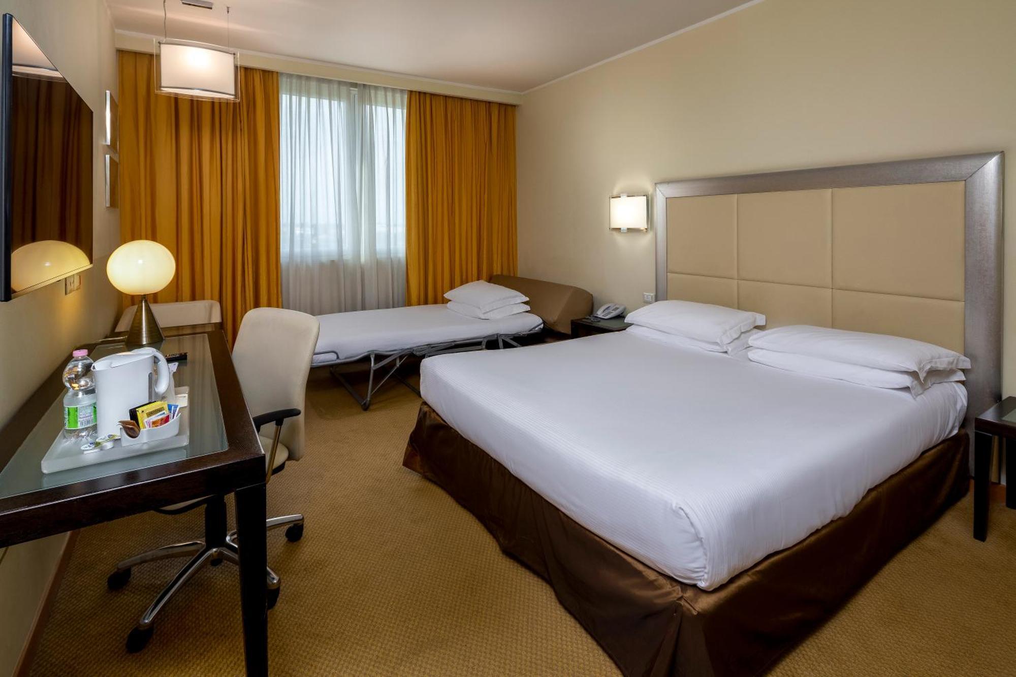 Hotel Crowne Plaza Padua Exterior foto